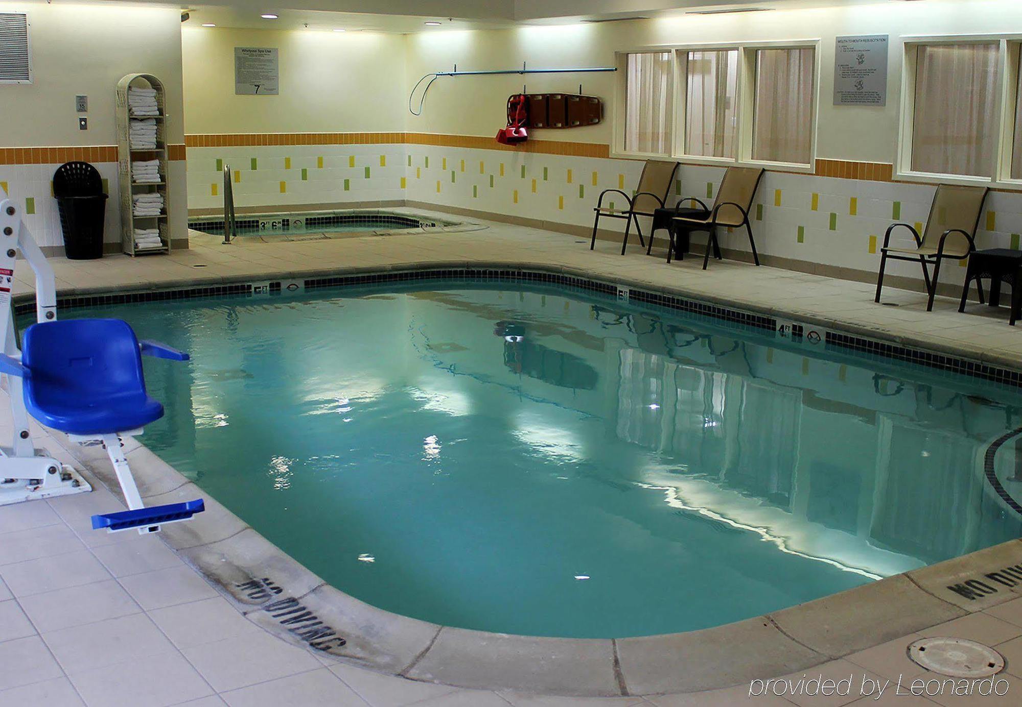 Fairfield Inn&Suites Detroit Farmington Hills Exterior foto