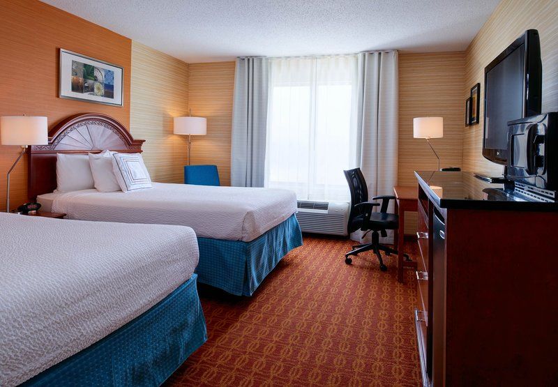 Fairfield Inn&Suites Detroit Farmington Hills Exterior foto